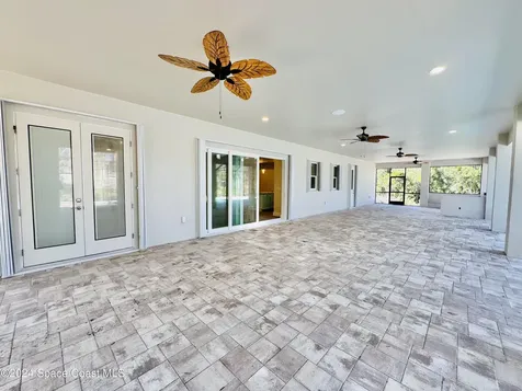 1611 Lara Street NE Palm Bay FL 32907