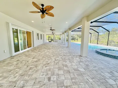 1611 Lara Street NE Palm Bay FL 32907