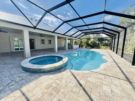 1611 Lara Street NE Palm Bay FL 32907