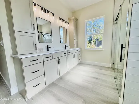 1611 Lara Street NE Palm Bay FL 32907