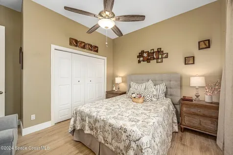 218 Via De La Reina Merritt Island FL 32953