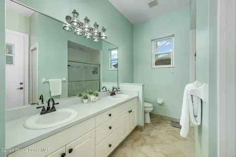 218 Via De La Reina Merritt Island FL 32953