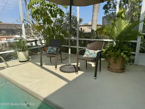 218 Via De La Reina Merritt Island FL 32953