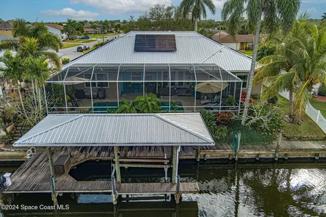 218 Via De La Reina Merritt Island FL 32953