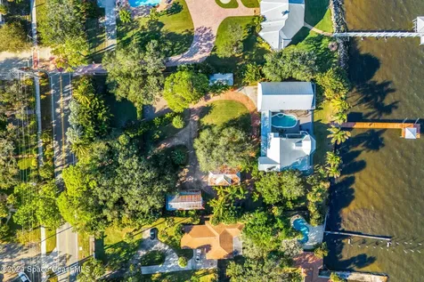 1621 Pineapple Avenue Melbourne FL 32935
