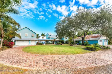 1621 Pineapple Avenue Melbourne FL 32935