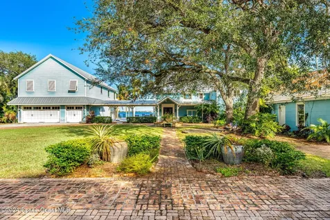 1621 Pineapple Avenue Melbourne FL 32935