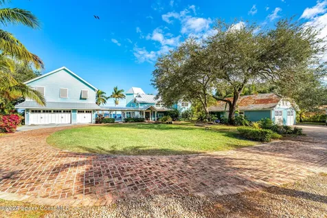 1621 Pineapple Avenue Melbourne FL 32935