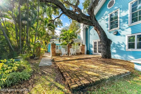 1621 Pineapple Avenue Melbourne FL 32935