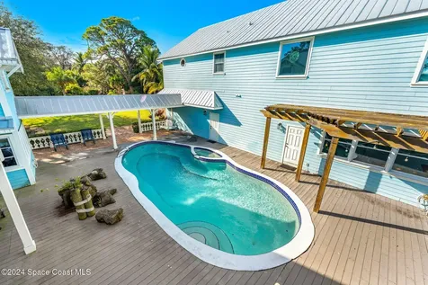 1621 Pineapple Avenue Melbourne FL 32935
