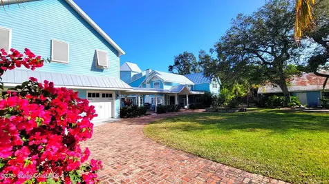 1621 Pineapple Avenue Melbourne FL 32935