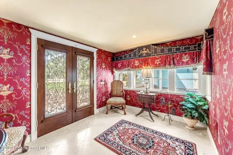 1621 Pineapple Avenue Melbourne FL 32935