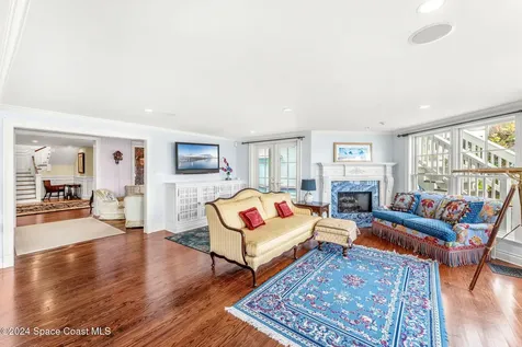 1621 Pineapple Avenue Melbourne FL 32935