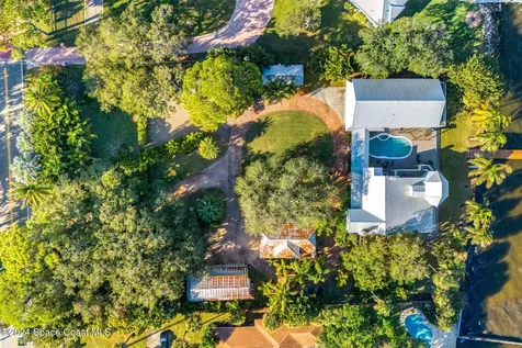 1621 Pineapple Avenue Melbourne FL 32935