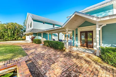 1621 Pineapple Avenue Melbourne FL 32935