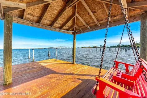 1621 Pineapple Avenue Melbourne FL 32935