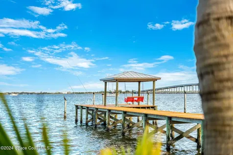 1621 Pineapple Avenue Melbourne FL 32935