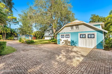 1621 Pineapple Avenue Melbourne FL 32935