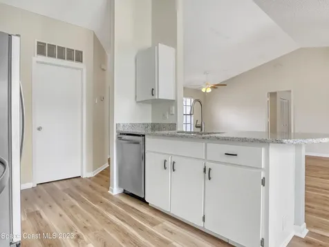 1460 Heartwellville Street NW Palm Bay FL 32907