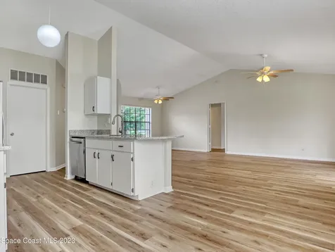 1460 Heartwellville Street NW Palm Bay FL 32907