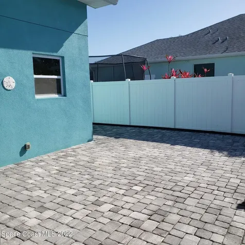 1040 N Banana River Drive Merritt Island FL 32952
