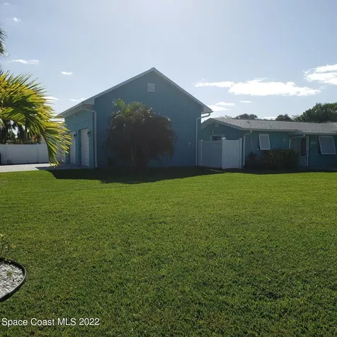 1040 N Banana River Drive Merritt Island FL 32952