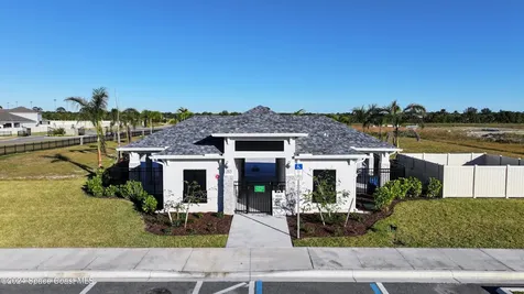 2379 Bonnyton Lane NW Palm Bay FL 32907