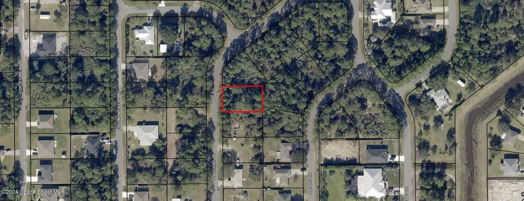 2749 Dahlia Road SE Palm Bay FL 32909