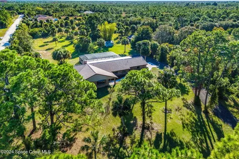 3495 Grant Road Grant FL 32949
