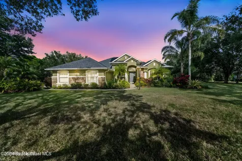 3908 Gardenwood Circle Grant FL 32949