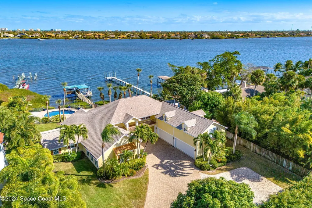 10400 S Tropical Trail Merritt Island FL 32952