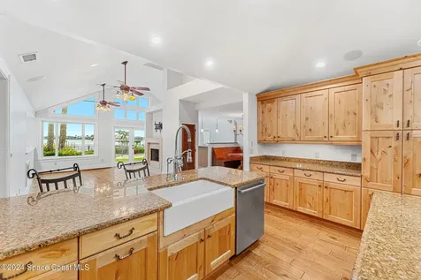 10400 S Tropical Trail Merritt Island FL 32952
