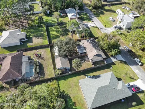 356 Danis Road SW Palm Bay FL 32908