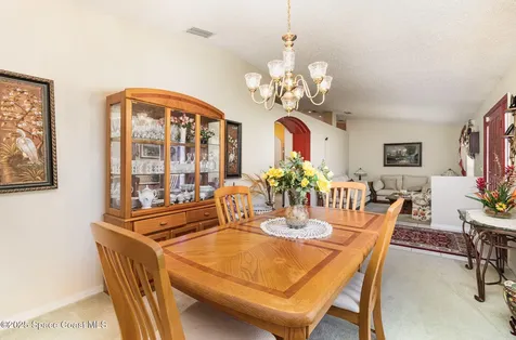 660 Koutnik Road SE Palm Bay FL 32909