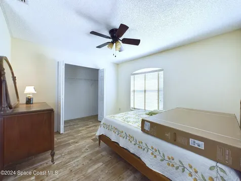 1055 Wesberry Street SE Palm Bay FL 32909