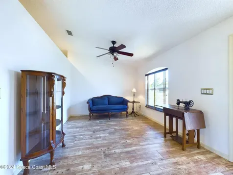 1055 Wesberry Street SE Palm Bay FL 32909