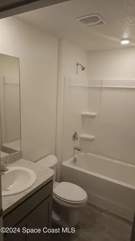 527 Poplar Street SE Palm Bay FL 32909