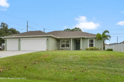 1084 Sally Street SE Palm Bay FL 32909