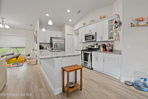 1084 Sally Street SE Palm Bay FL 32909