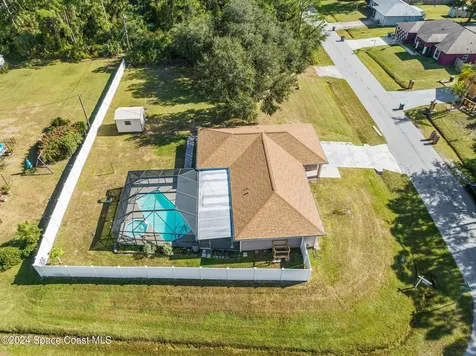 699 White Cloud Street SW Palm Bay FL 32908