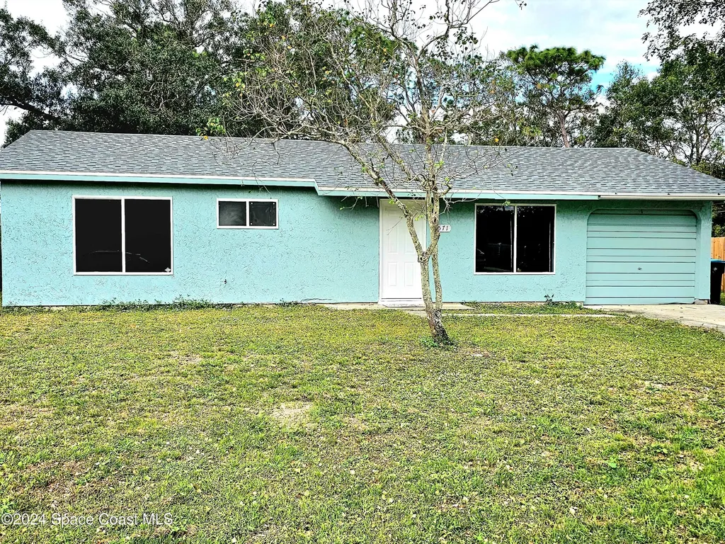 1571 Republic Street SE Palm Bay FL 32909