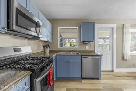 2833 Notre Dame Avenue Melbourne FL 32935