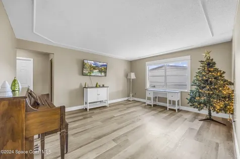 2833 Notre Dame Avenue Melbourne FL 32935