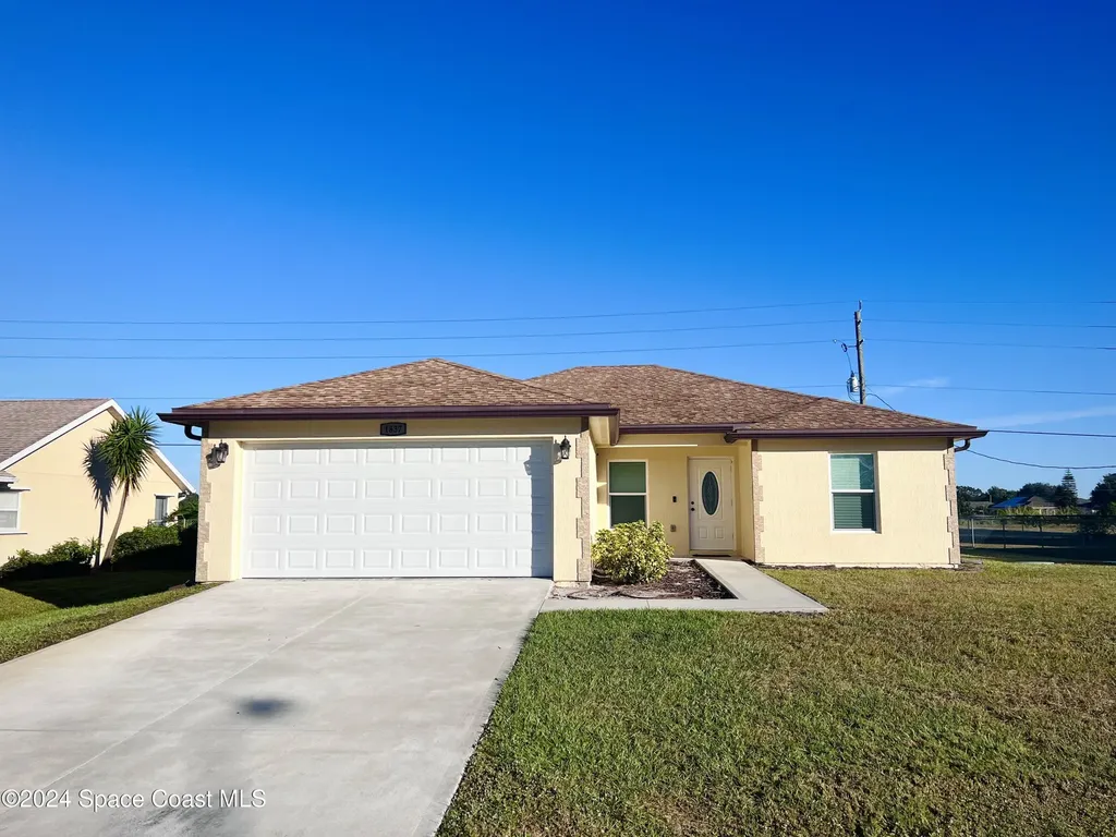 1837 Ardmore Street NE Palm Bay FL 32907