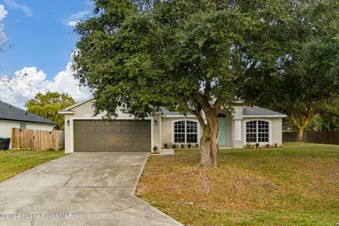 111 Chicory Avenue NE Palm Bay FL 32907