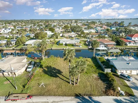 1740 Wavecrest Street Merritt Island FL 32952