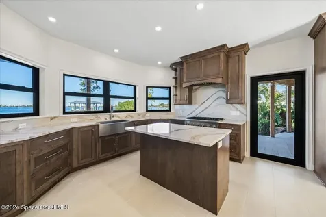 1316 S Riverside Drive Indialantic FL 32903