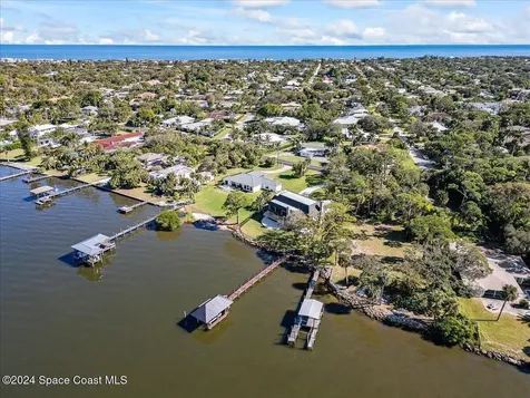 1316 S Riverside Drive Indialantic FL 32903
