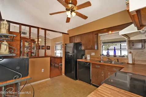 189 Chicory Avenue NE Palm Bay FL 32907