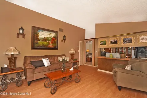 189 Chicory Avenue NE Palm Bay FL 32907